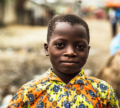 africa_young_boy_looking_at_camera