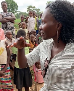 claire_in_the_field_uganda