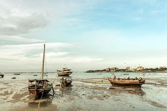 tanzania_port_boats