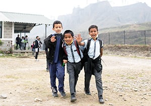 dream_school_boys_smiling_students