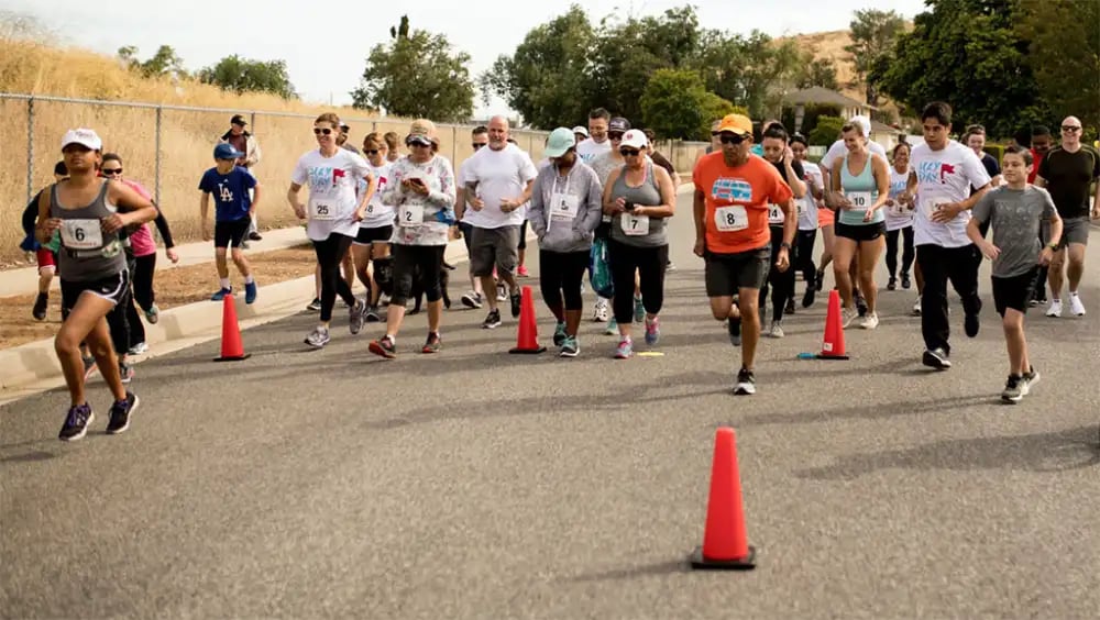 run_for_freedom_stop_human_trafficking_starting_line