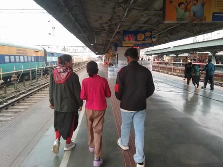 Team in India with intercepted minor girl