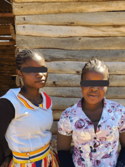 Two girls Malawi-1