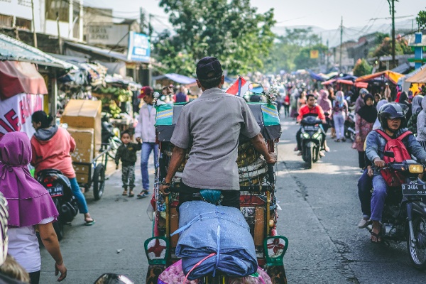 fikri-rasyid-IBb_Y65z5ZU-unsplash-1
