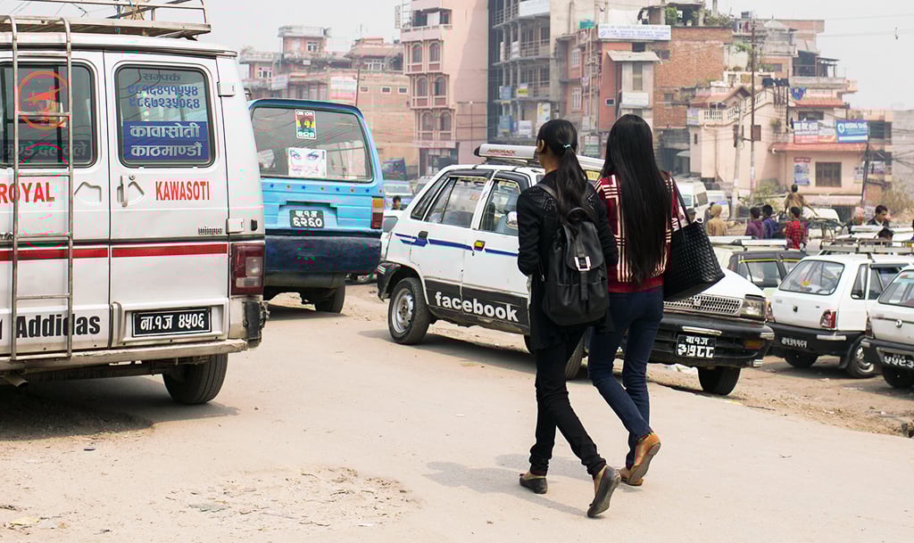 help_end_human_trafficking_love_justice_girls_bus_station