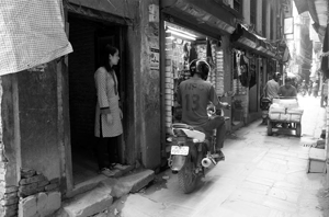 young_girl_asia_streets